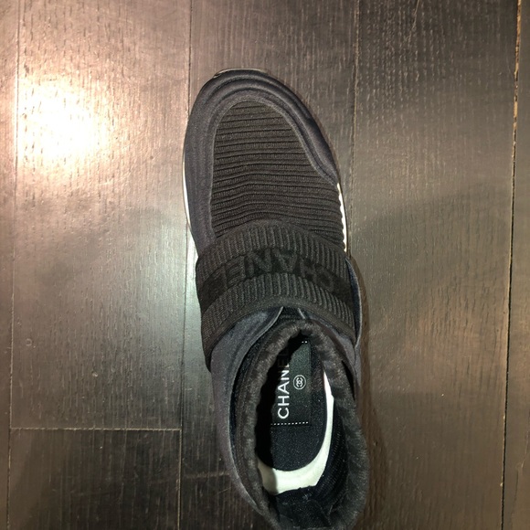 Chanel sneakers - Picture 2 of 8